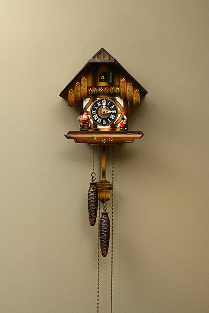 旧ドイツハト時計 - pendulum photography color image nobody ストックフォトと画像
