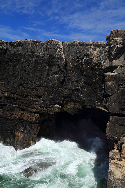 istock Rugged cliff formations, Atlantic Coast, Portugal 521929277