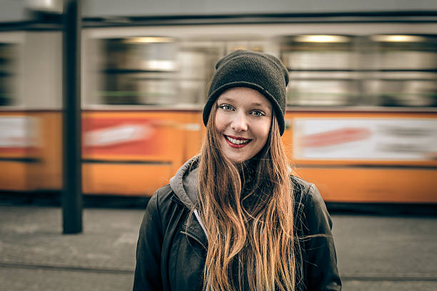 istock urban girl 521931347