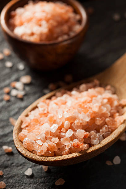 istock Raw Pink Himalayan Sea Salt 521954067