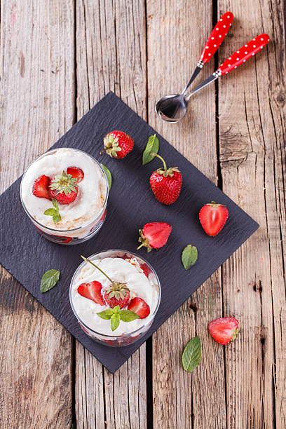 istock Eton Mess - Strawberries with whipped cream 521986174