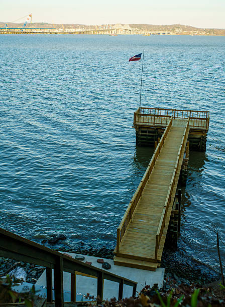 istock Construction of the new bridge near by Nyack 521989110