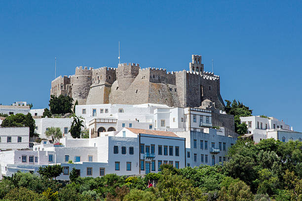 セントジョン福音派の修道院、patmos ギリシャ - monastery ストックフォトと画像