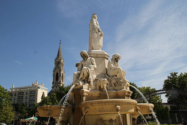 istock Fountain Pradier, Esplanade Charles de Gaulle in Nimes. 522019431