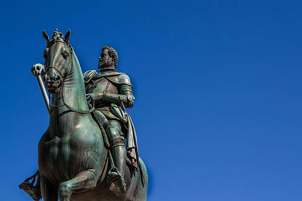 istock Monument to Grand Duke Ferdinando I in Florence 522019495