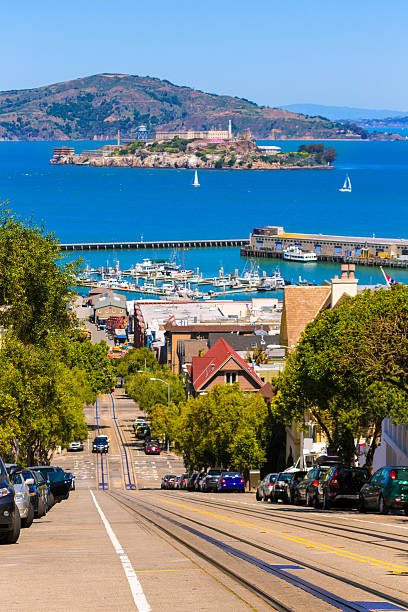 istock San francisco Hyde Street and Alcatraz island 522021049