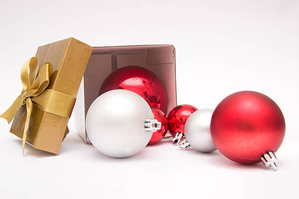 istock Christmas balls out of a gift box 522127879