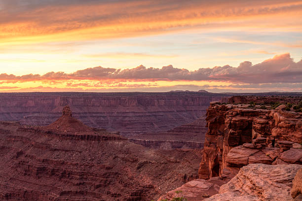 istock Purple Canyons at Sunset 522128081