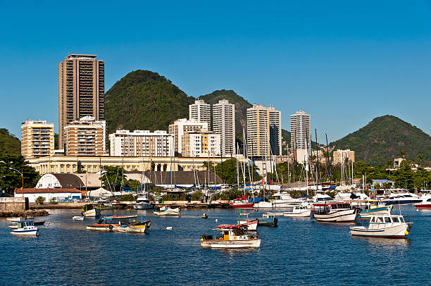 リオデジャネイロの丘陵都市の眺め - rio de janeiro guanabara bay residential structure urca ストックフォトと画像