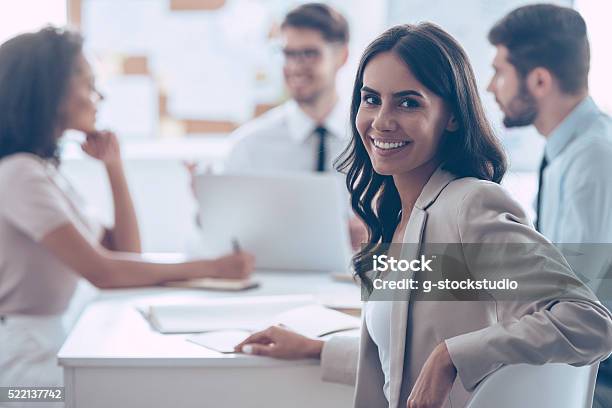 Sich Zufrieden Mit Ihrem Team Stockfoto und mehr Bilder von Geschäftsleute - Geschäftsleute, Geschäftsleben, Geschäftsmann