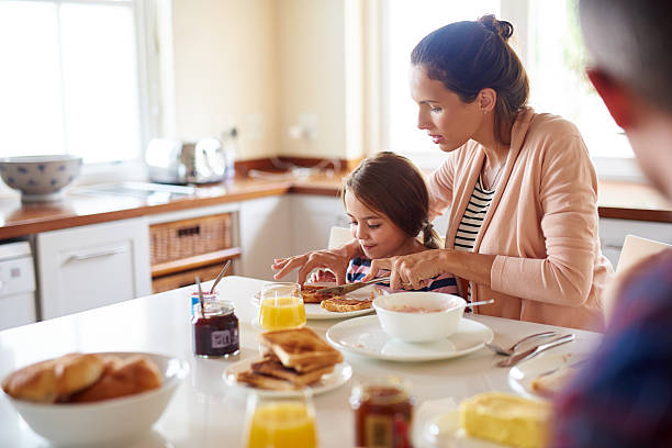 istock Starting the day as a family 522140918