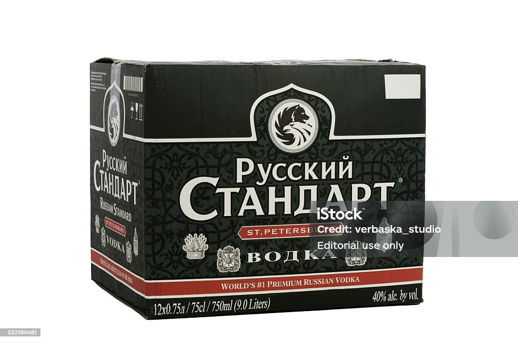 Bølle På kanten Omkreds Carton Box Of Vodka Russian Standard 12 Bottles Stock Photo - Download  Image Now - Routine, Russian Culture, Vodka - iStock