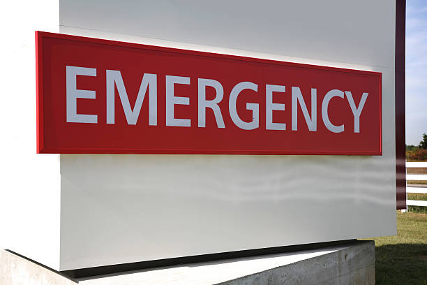 Red and white Emergeny Sign Red and white emergency sign for hospital ambulance photos stock pictures, royalty-free photos & images