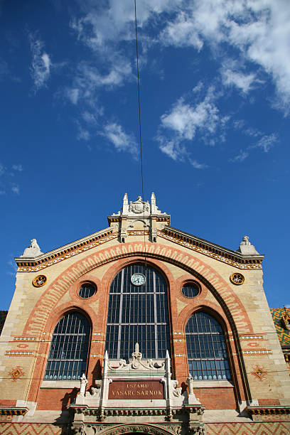 istock Old vintage building in Budapest 522206173