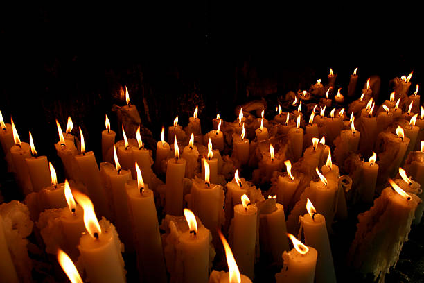 istock Church candles in Paris 522219155