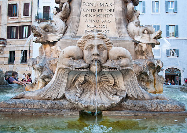 detalle de la fontana del panteón en roma, italia. - ancient rome rome fountain pantheon rome fotografías e imágenes de stock