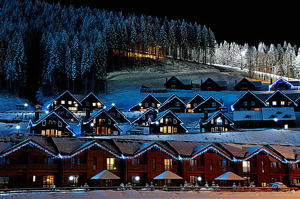 istock Houses decorated and lighted for christmas at night 522259731