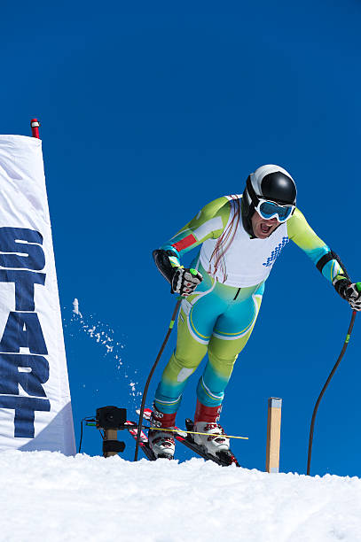 istock Alpine Skier Starting the Giant Slalom Race 522259985