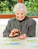 holding-details.jpg?b=1&s=170x170&k=20&c
