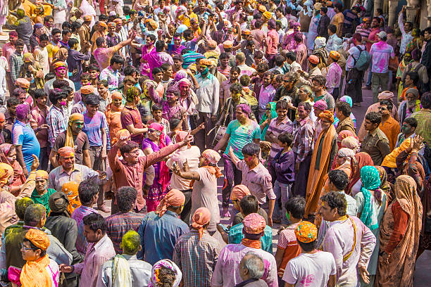 istock Indian Holy Festival Crowd 522313856