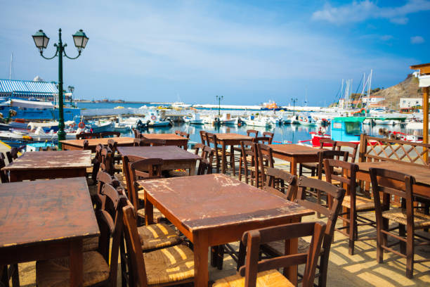 istock Cafe by the sea port 522331970