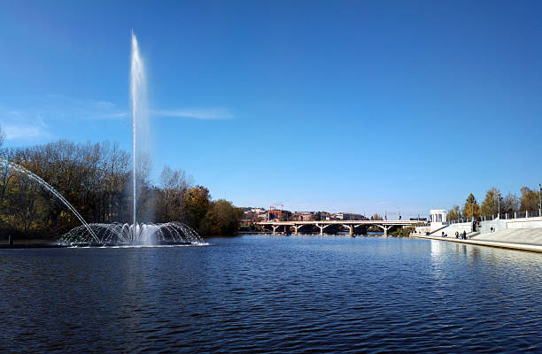 Fountain on the river in Vinnytsia. This image was taken with a mobile phone.  vinnytsia photos stock pictures, royalty-free photos & images