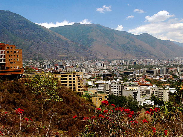 istock Panoramic View of Caracas 522373252