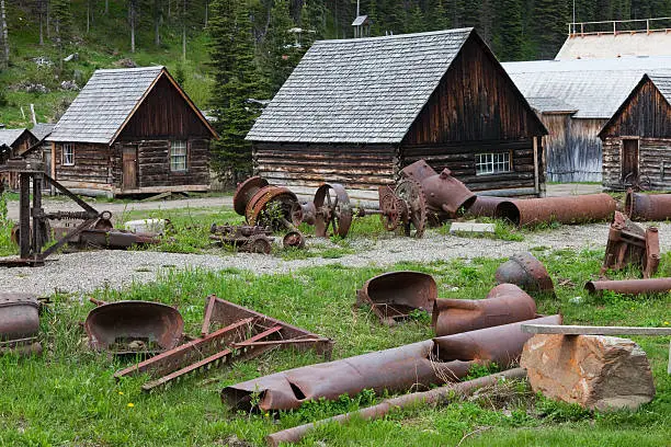 Old mining equipment in the historical site of Barkerville,BC.