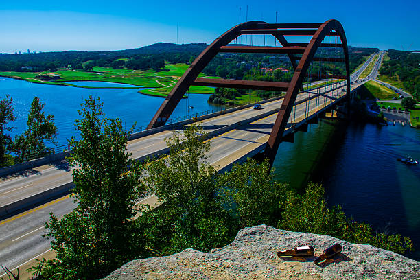 istock Pennybacker or 360 Bridge Mid Day with Beer Bottles Foreground 522383307