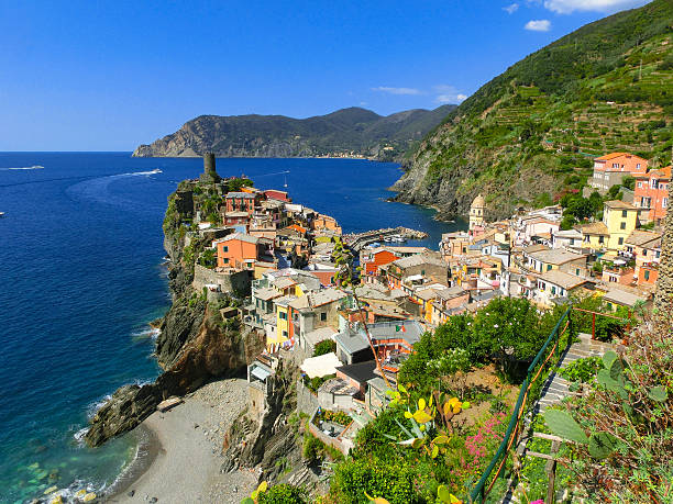 istock Vernazza, Cinque Terre Italy 522388940
