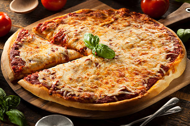 istock Homemade Hot Cheese Pizza 522398529