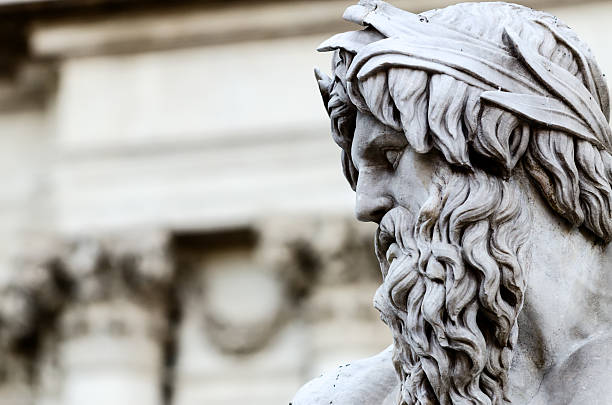 ゼウスのディテールで、ナヴォーナ広場噴水、ローマ、イタリア - mythology statue roman roman mythology ストックフォトと画像