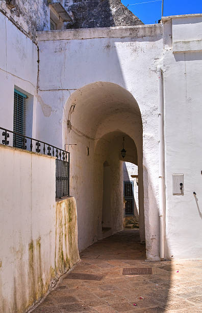 istock Alleyway. Specchia. Puglia. Italy. 522433879