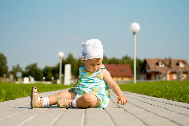 istock Cute little girl 522463786