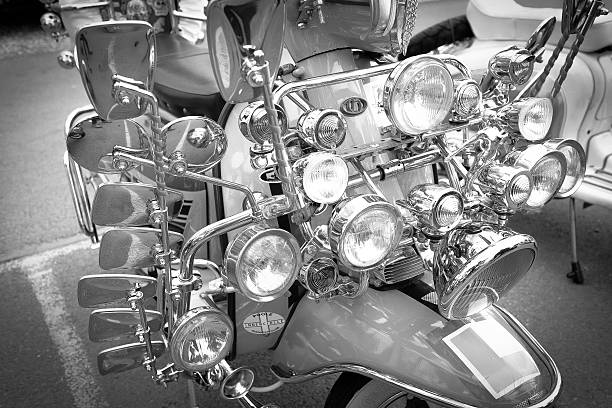 Scooter rally, close up monochrome close up of 1960's motor scooter at retro event mod stock pictures, royalty-free photos & images