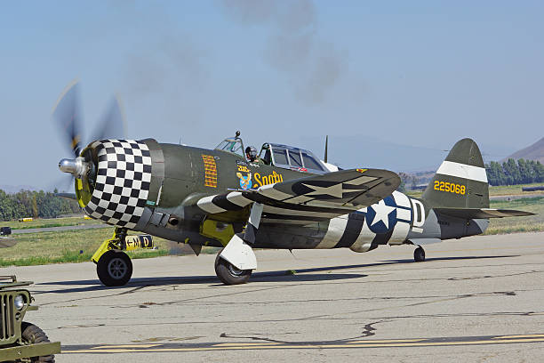 airshow p-47 썬더볼트 항공기 - p 47 thunderbolt 뉴스 사진 이미지