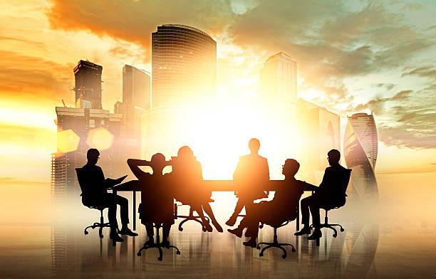 istock Businesspeople meeting 522475956