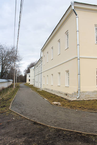 istock The path along the houses. 522479298