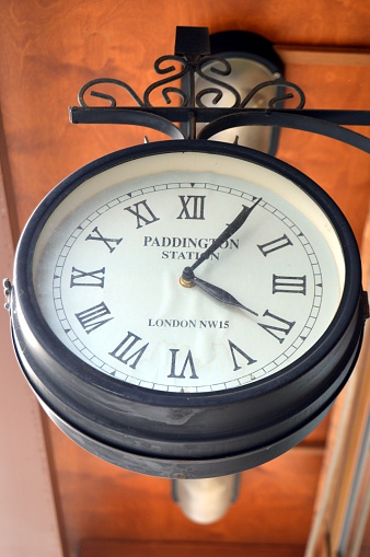 An old clock in a gere.