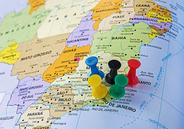 istock Brazil Map with Push Pins Pointing to Rio de Janeiro 522528144