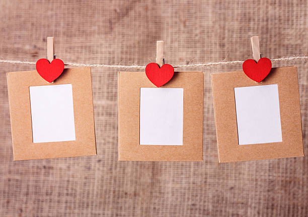 istock heart clothespin rope 522530624