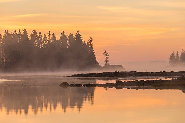 istock Sunrise at Schoodic Peninsula 522580735