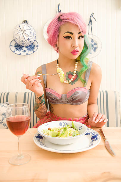 istock Beautiful tattooed woman 522582559