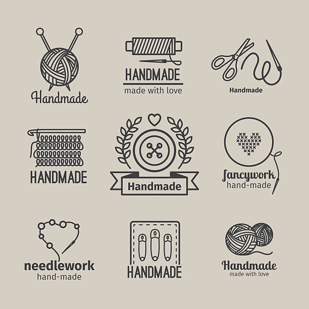 ilustraciones, imágenes clip art, dibujos animados e iconos de stock de manual logotipo conjunto de vintage - embroidery spool thread sewing