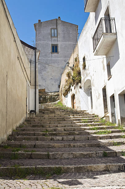 istock Alleyway. Acerenza. Basilicata. Italy. 522621003