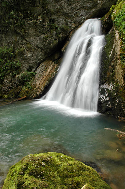 istock Beautiful waterfall and turquoise water 522622563