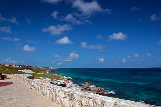 istock Isla Mujeres Acantilado Amanecer (Cliff of the Dawn) Punta Sur 522628226
