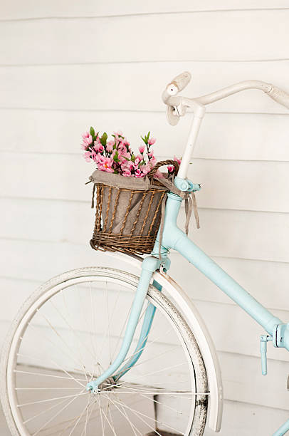 istock Decorative bicycle ith a basket of flowers 522638506