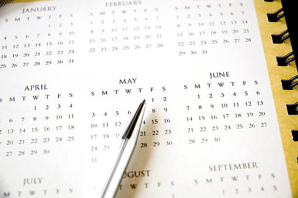 istock pen point to public holiday 522646901