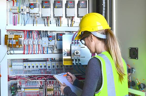 Jobs in Saudia and Dubai available for electrical sector for Pakistani